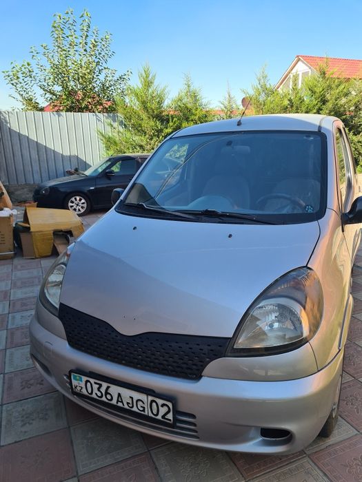 Продам Toyota yaris verso
