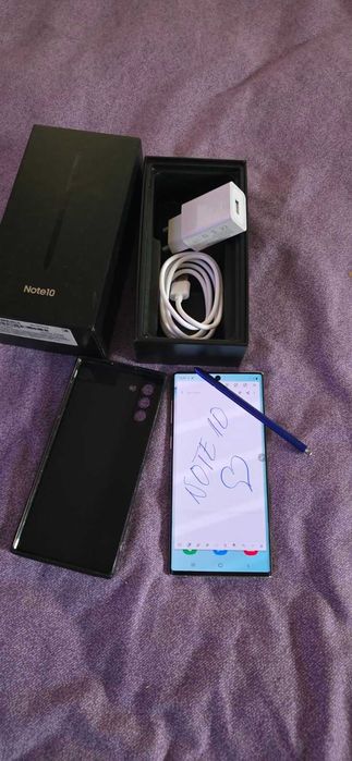 Samsung Galaxy Note 10 8GB RAM 256GB  Aura Glow ПЪЛЕН КОМПЛЕКТ!