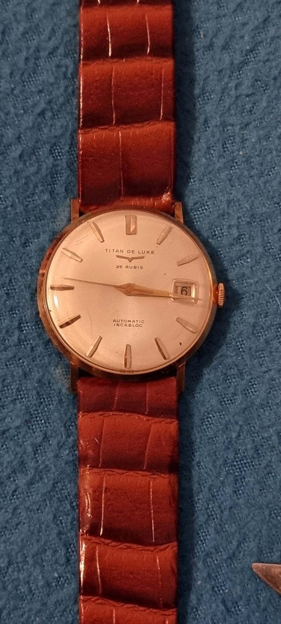 Vând ceas automatic de aur 18 K, barbati, Titan