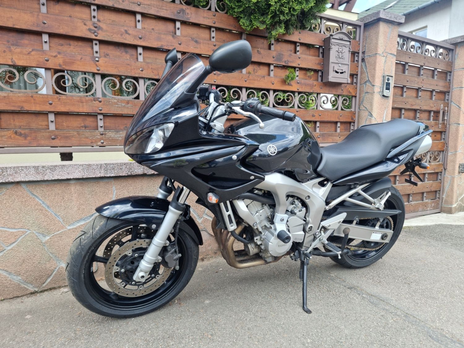 Yamaha fz 6 fazer