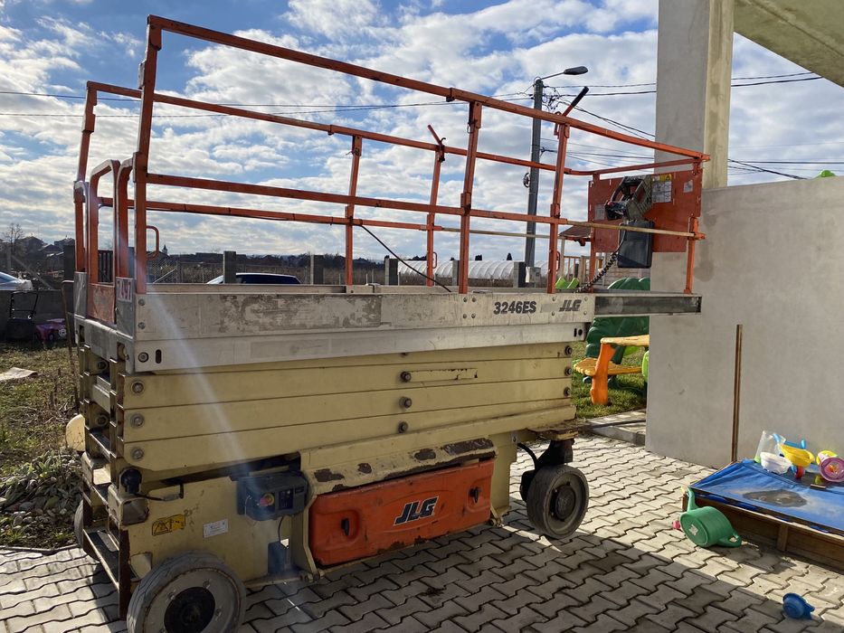 Inchirieri nacela electrica foarfeca si nacela PRB