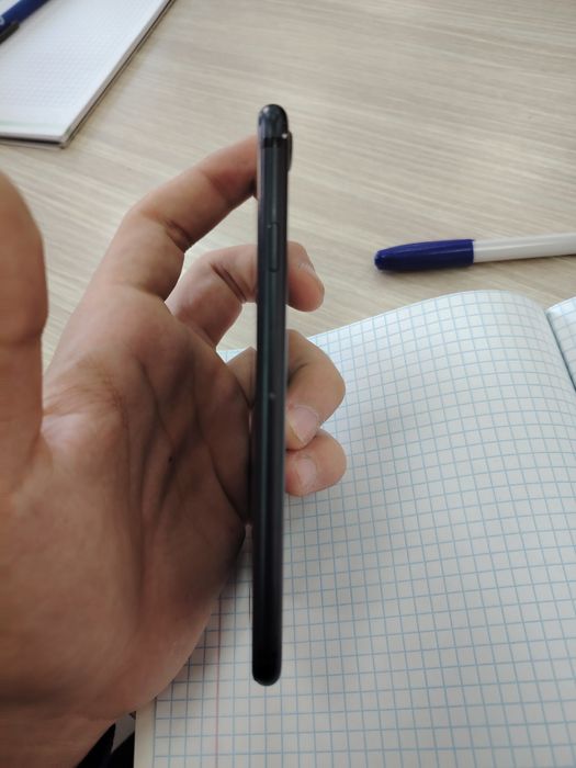 IPhone 7 128gb rangi qora