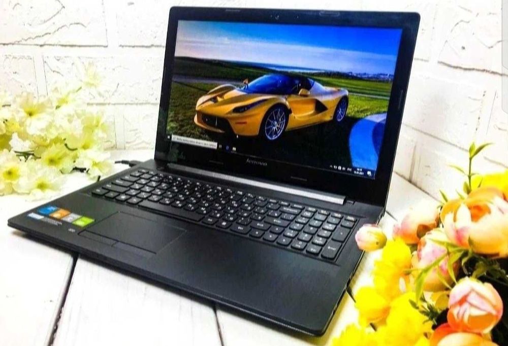 Ноутбук Lenovo в отличном состоянии