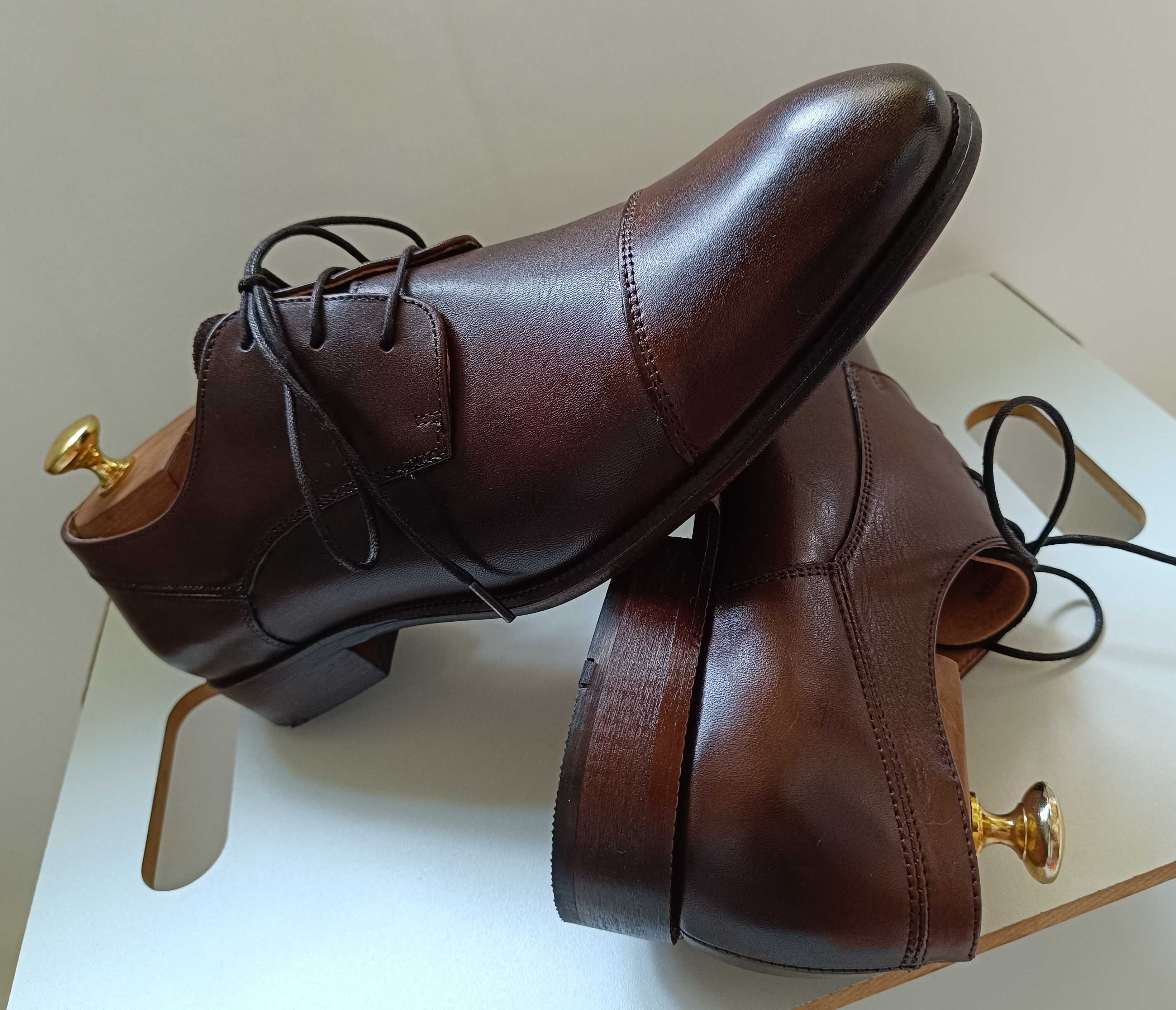 Pantofi derby 43 cap toe Oliver Jacob Portugal NOI piele naturala