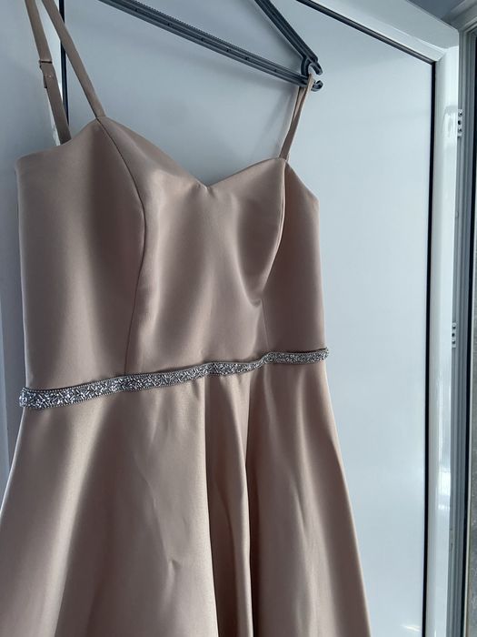 Дълга официална рокля