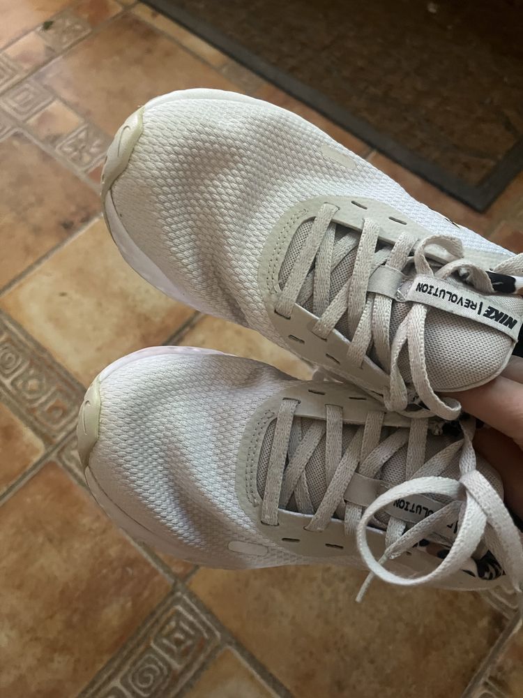 Дамски маратонки Nike 2 чифта