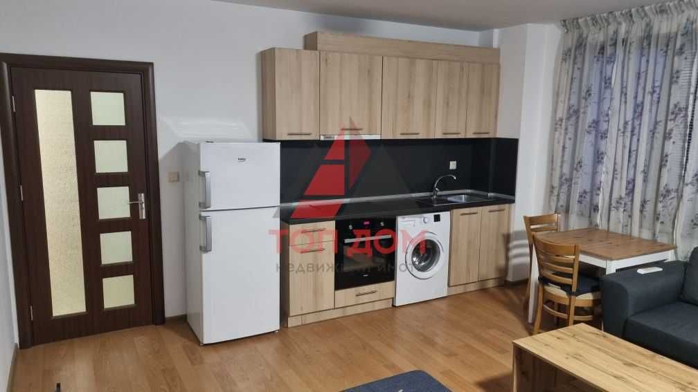 Дава се под наем Двустаен апартамент в Варна, Бриз - 65 кв.м за 459 € - Снимка #2