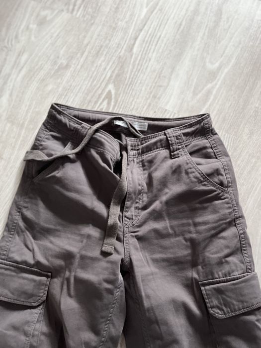 Pantaloni cargo bershka