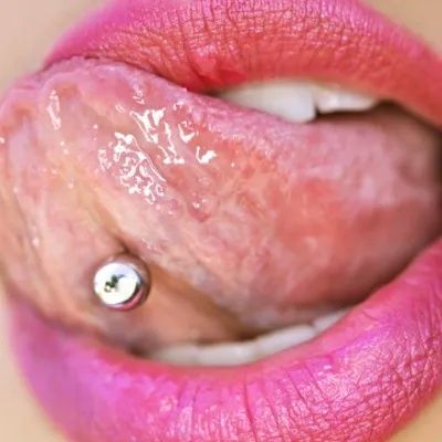 Piercing uri Constanta