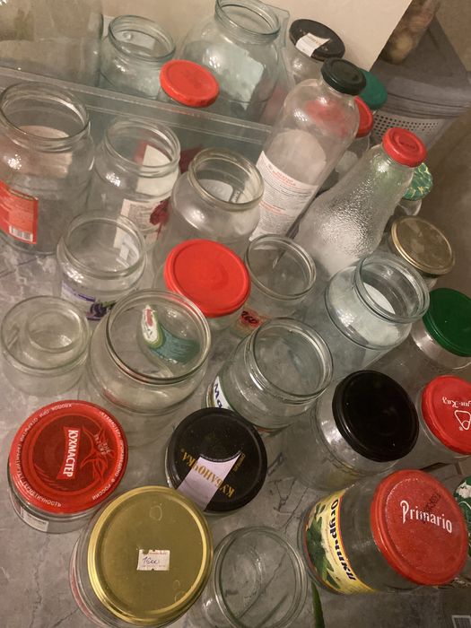 Банки с крышкой и без (банка)