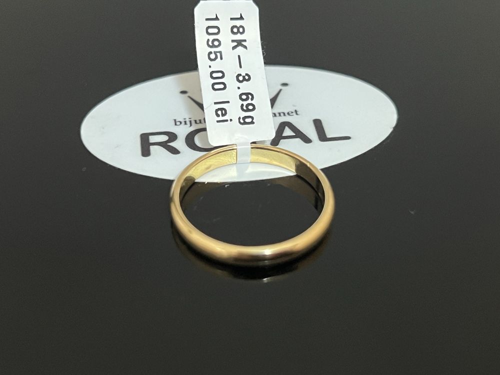 Bijuteria Royal CB : Inel stil Verigheta aur 18k 3,69gr Marime 23