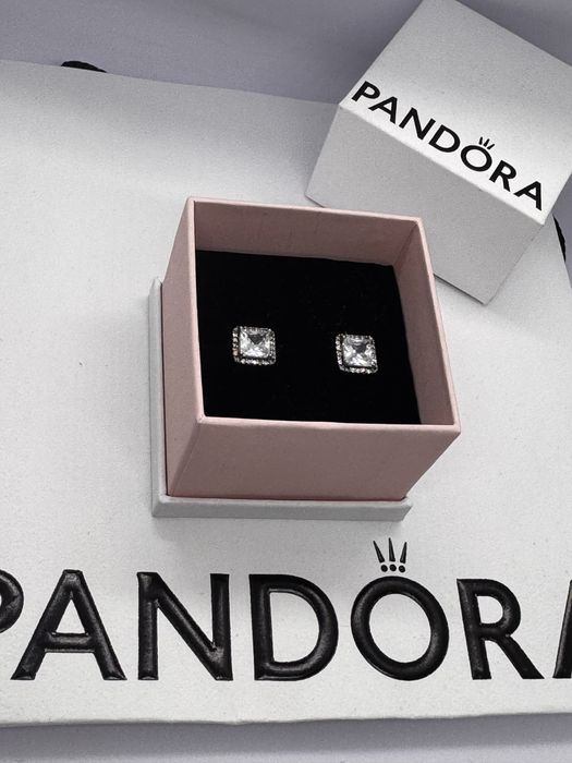 Pandora обеци Пандора