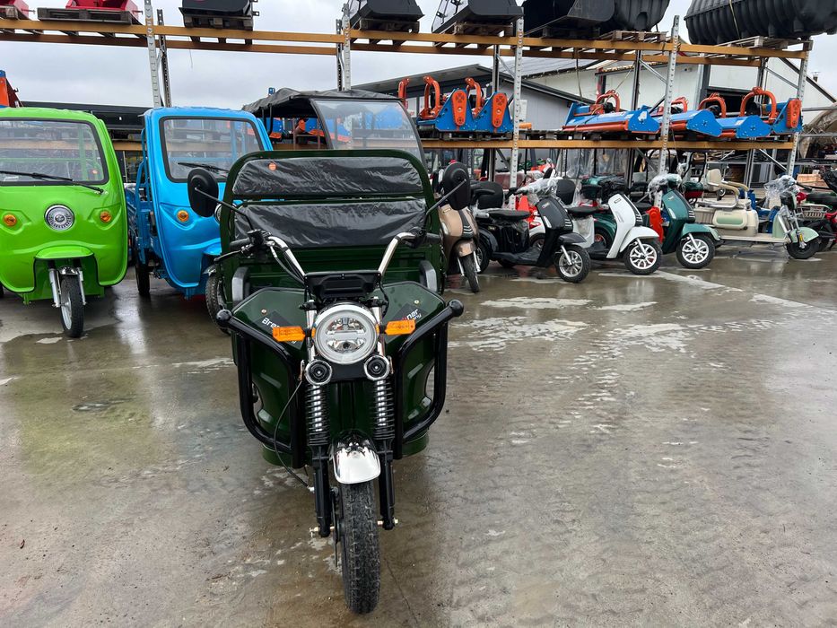 Triciclu electric model M Breckner cu CIV inclus nou fara permis