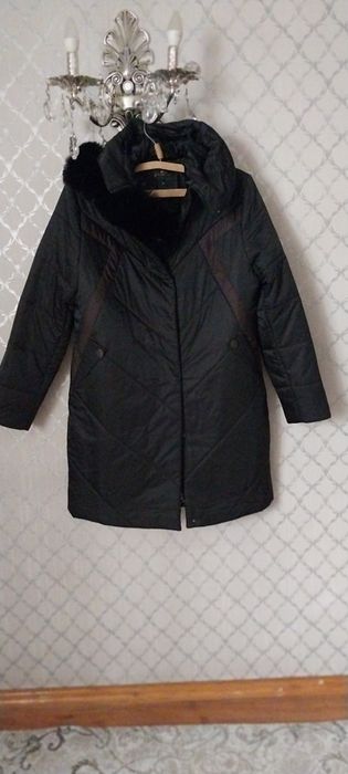 Куртка женская  удлиненная продам