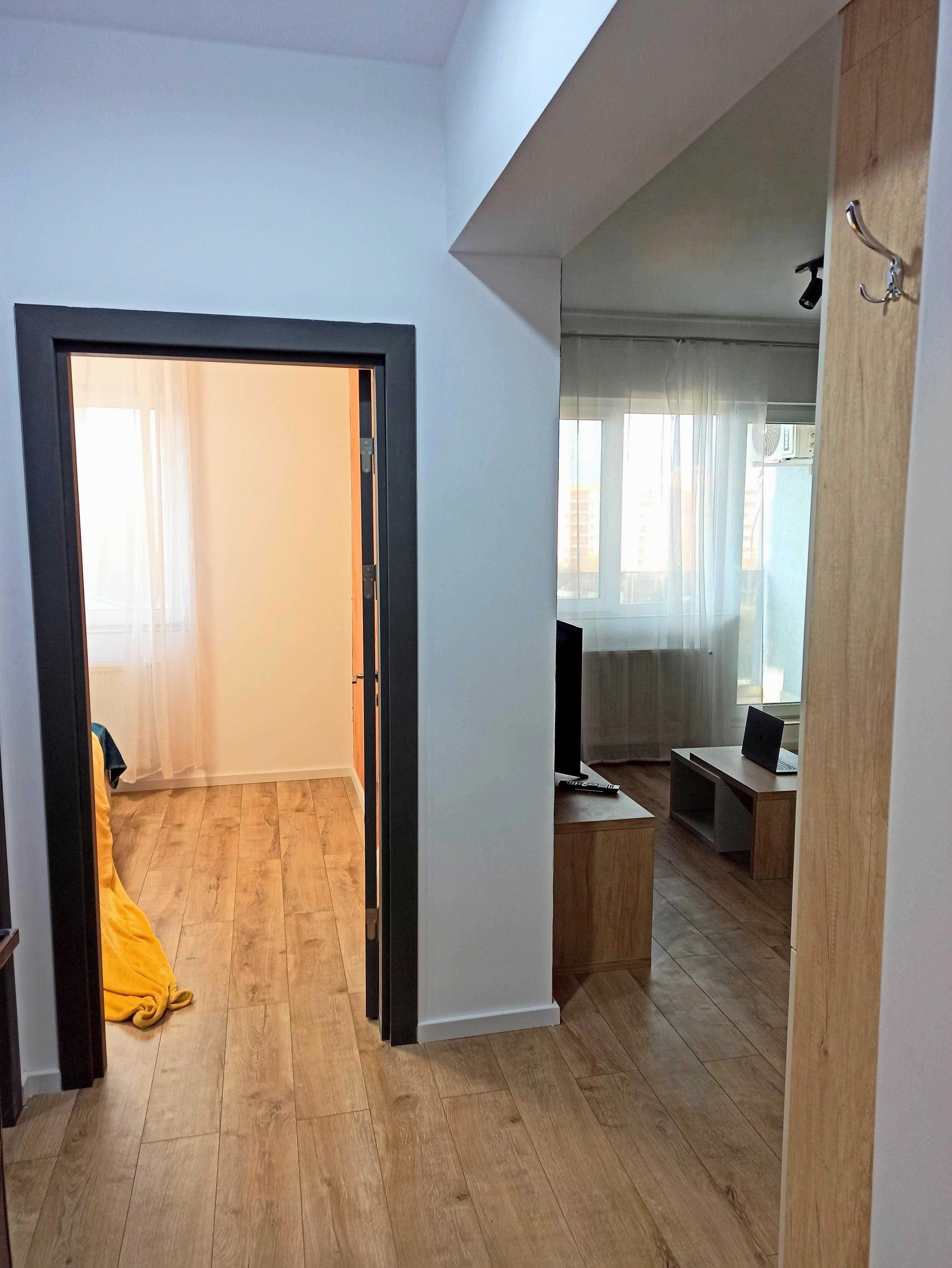 Proprietar, Apartament 2 camere, Vedere parc, Regie,Grozavesti, Metrou