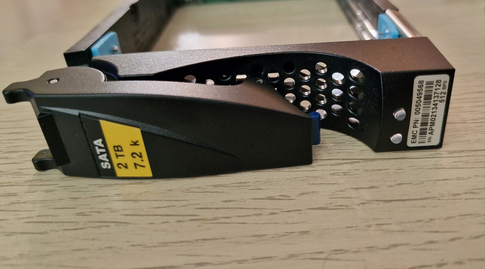 Dell EMC caddy/frame рамка за 3.5" SATA HDD