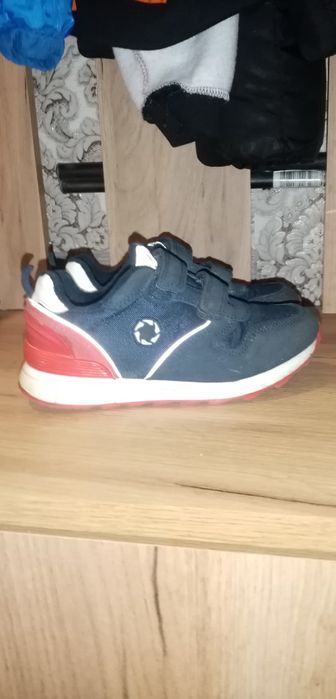 Кроссовки размер 30