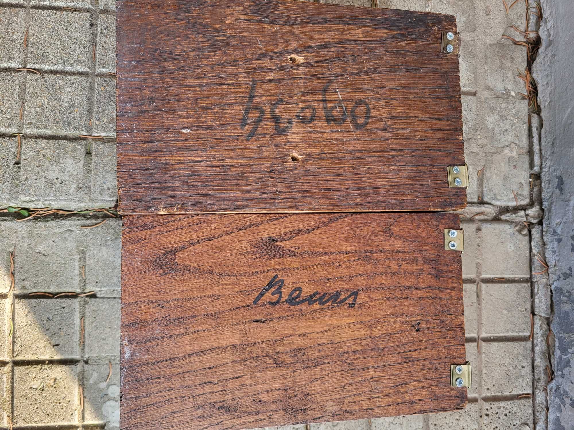Дърворезба лъвски глави