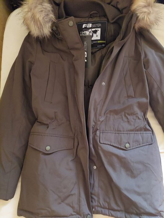 Vând Geacă de damă