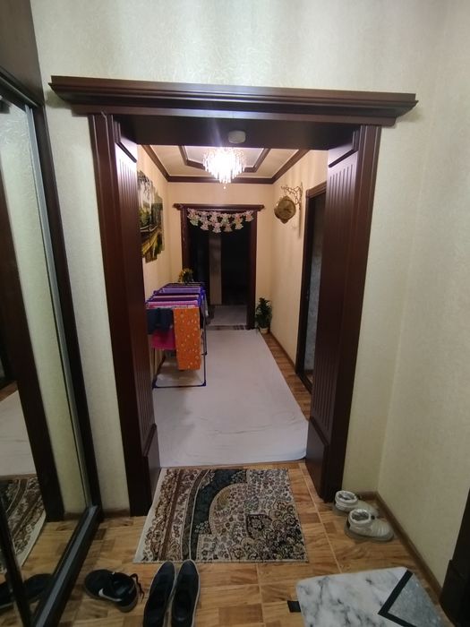 Sergeli 8 da 6 xonali dom 6 etaj