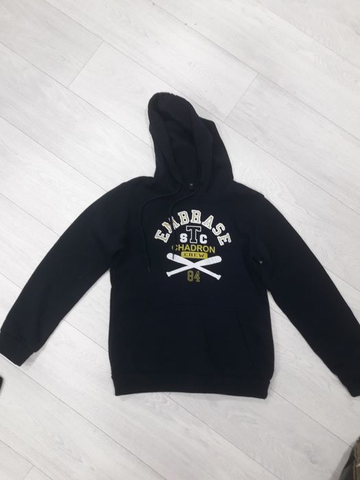 Продам толстовку, свитер и рубашки школьные