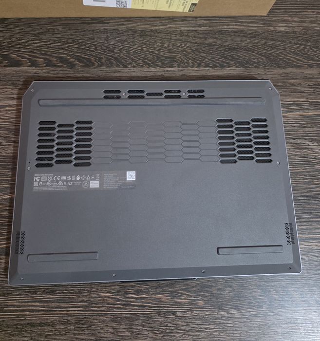 Lenovo LOQ 15ARP9 / RTX 4070 / Ryzen 7 / 22 цикъла / 12м гаранция