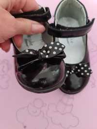 Pantofiori lacuiti cupcake, marimea 21