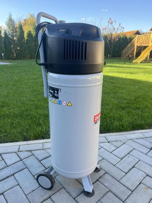 Вертикален компресор за въздух 50 литра
