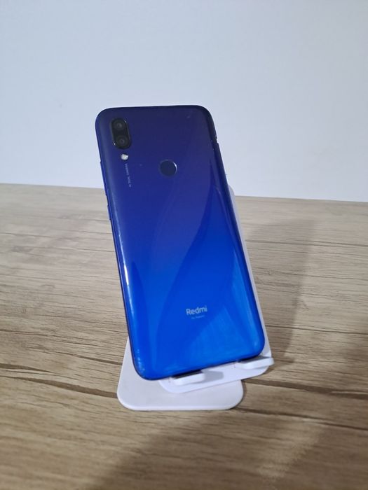 Redmi 7 sotiladi