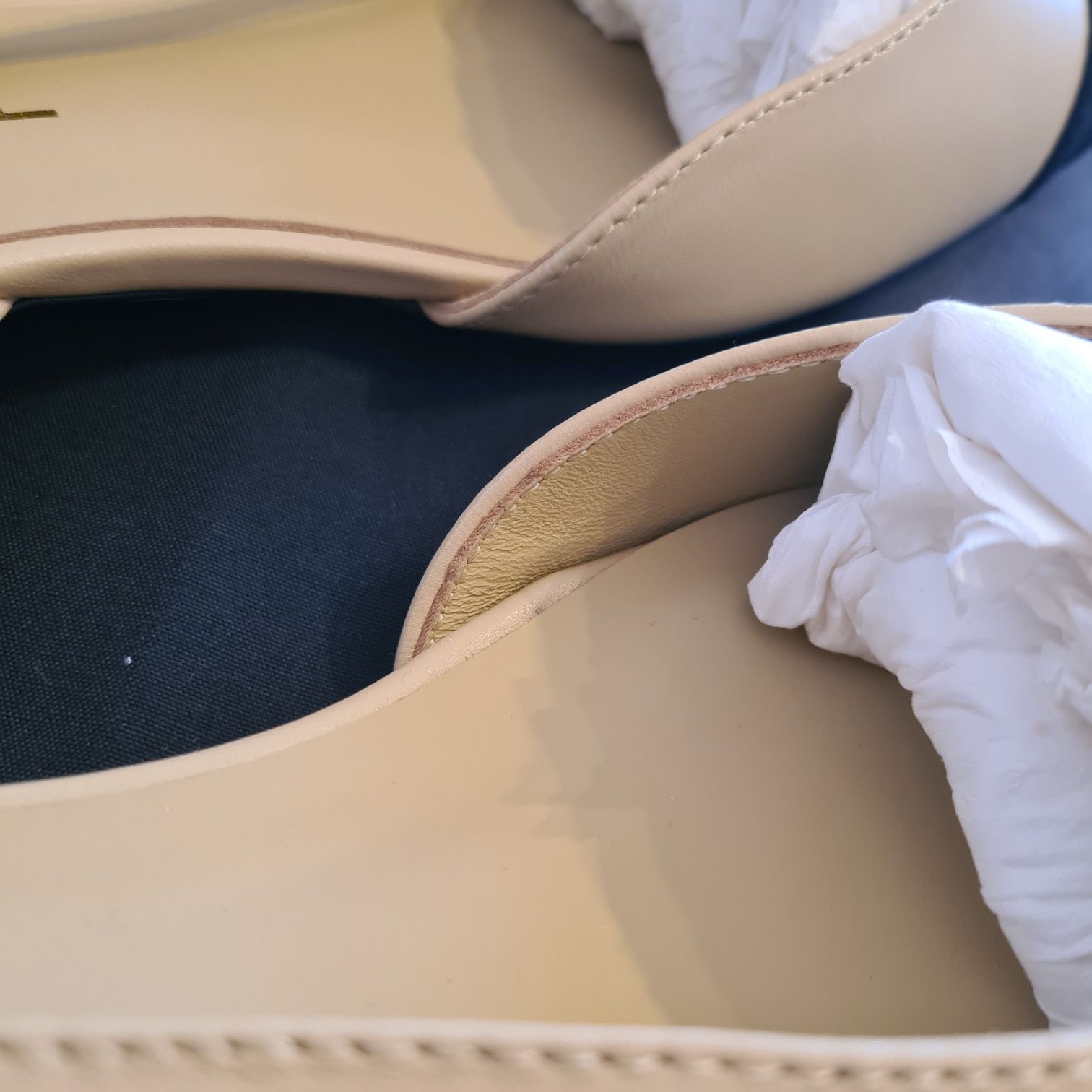 Sandale Chanel Beige black beige - marimea 36-40/video/imediat
