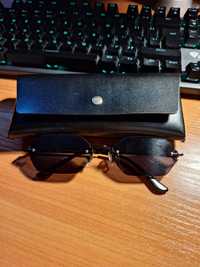 Слънчеви очила с кутия
