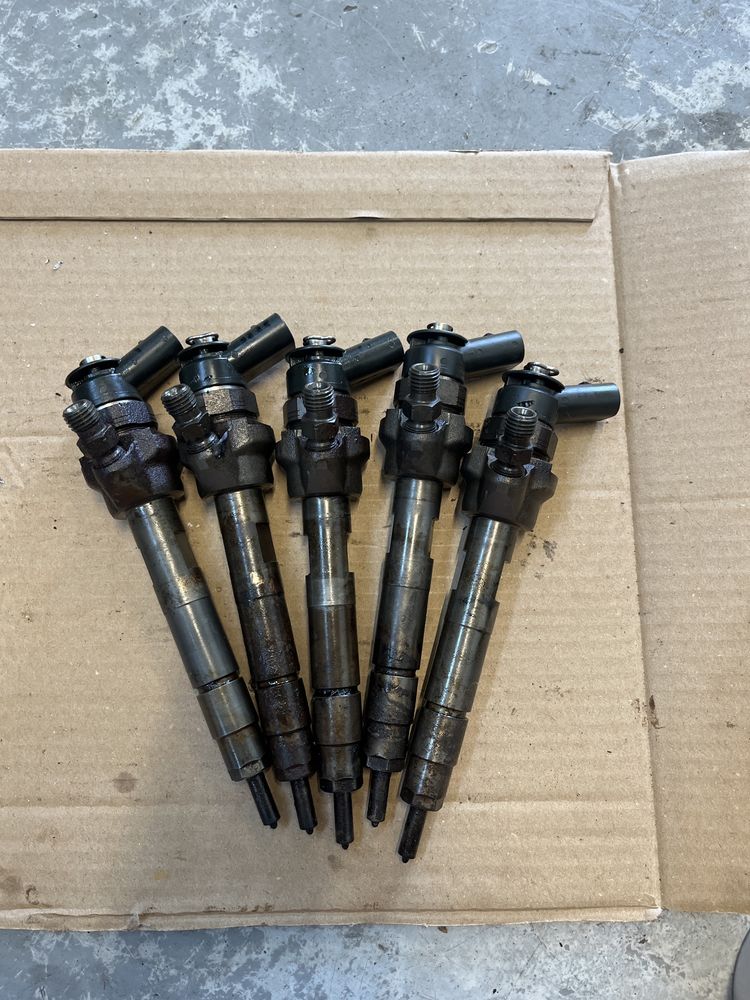 Injector/Injectoare BMW X1 E85 2.0 N47D20A COD: 0445110289