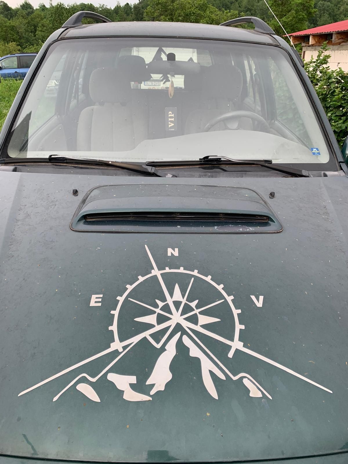 Vând suzuki grand vitara