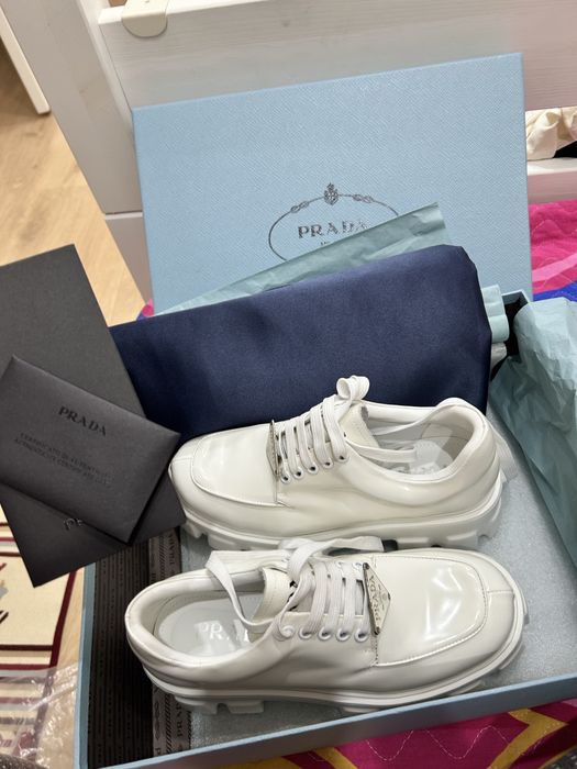 Prada монолит белый кожаный платформе мокасины Creeper