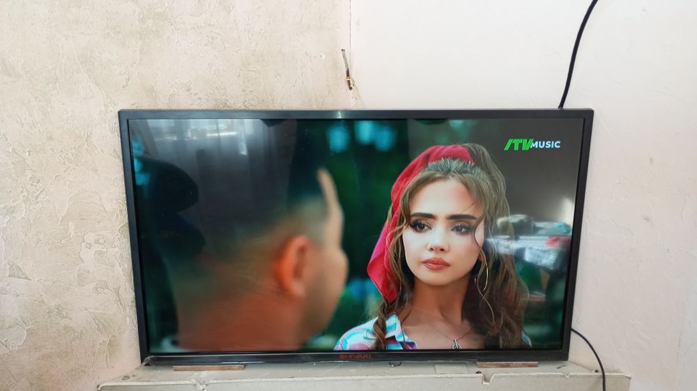 Телевизор швакй смарт сатылады ремонтка туспеди 32 лик