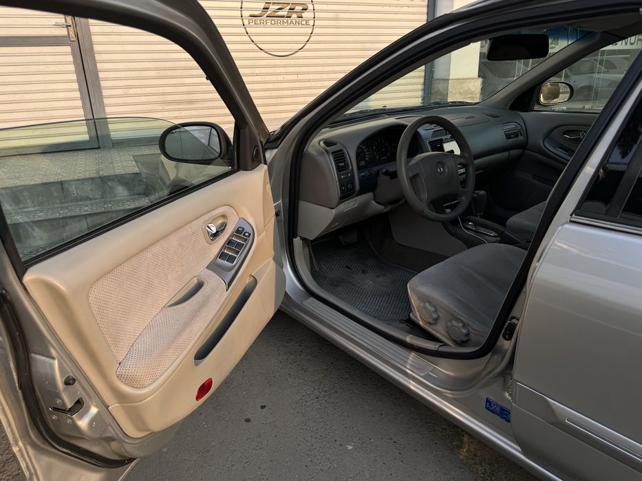 Nissan maxima tinnu xolatda