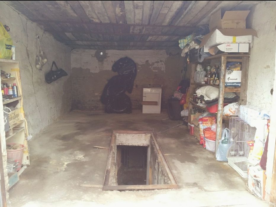 Помещение под бизнес два этажа