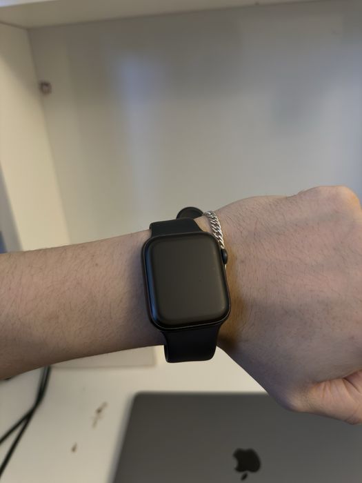 Apple watch SE 44мм Наручные часы