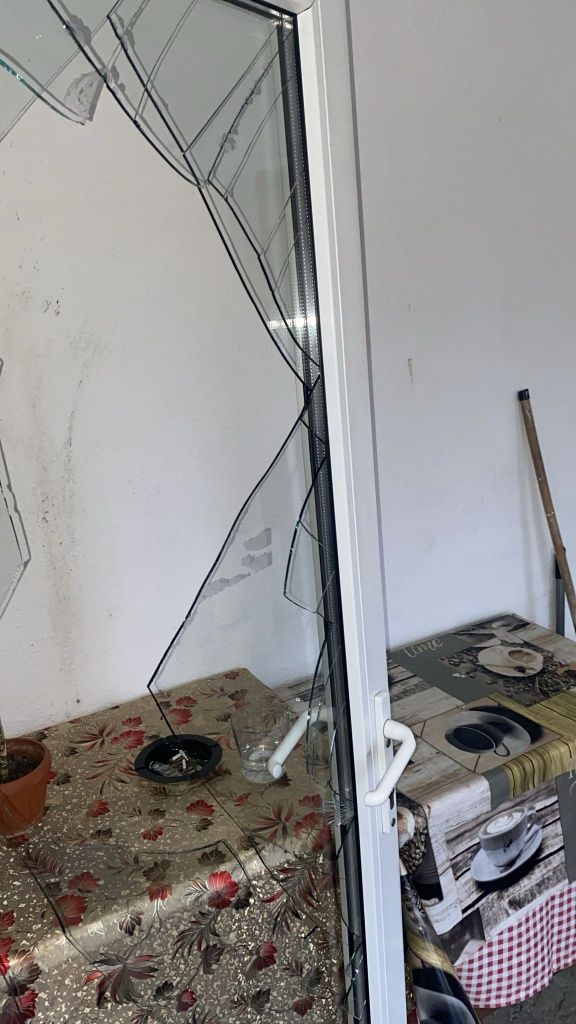 Reparații termopane !sector 5 și 6