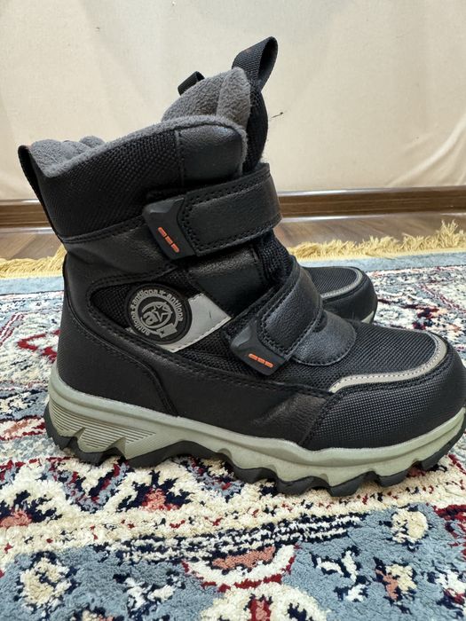 Продам обувь зимнюю