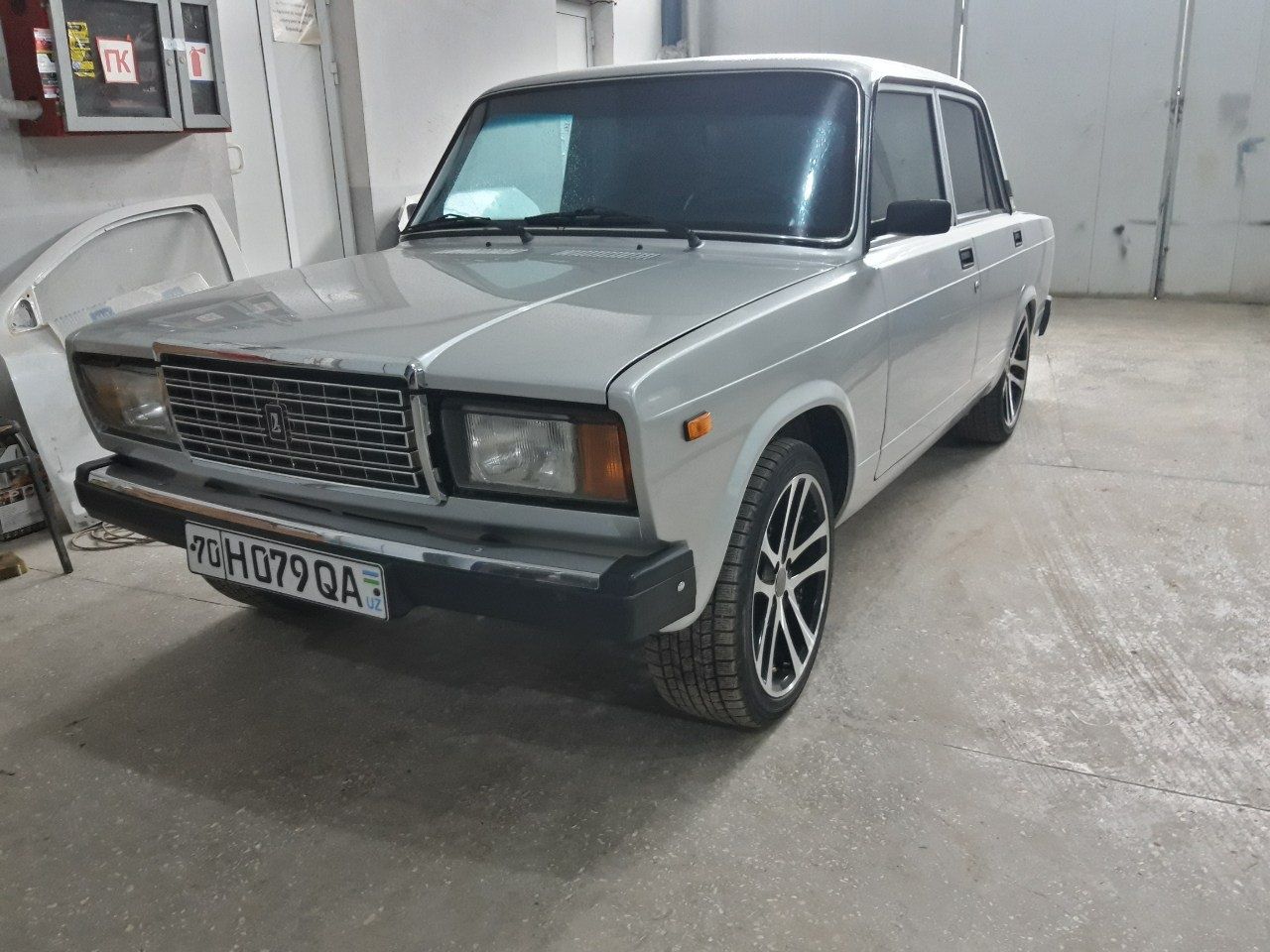 Ваз 2107 сотилади