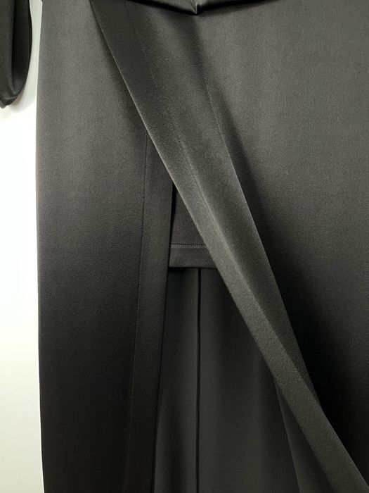 Rochie nouă Halston Heritage