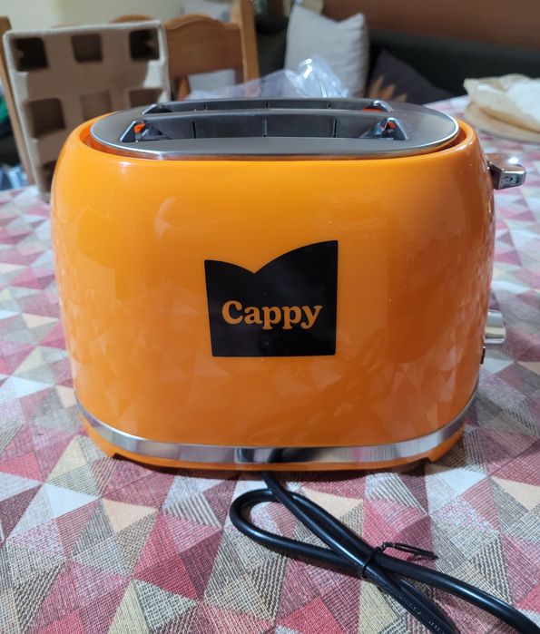 Тостер за филийки с логото на Cappy