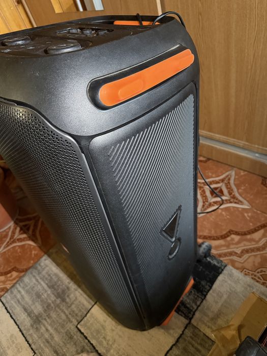 JBL PartyBox 710 800W stare foarte buna