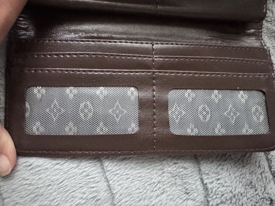 Portofel Louis Vuitton