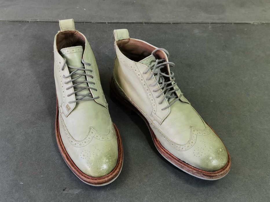 Bocanci barbati ghete piele  44 45  Gordon & Bros UK 700 ron ca Noi