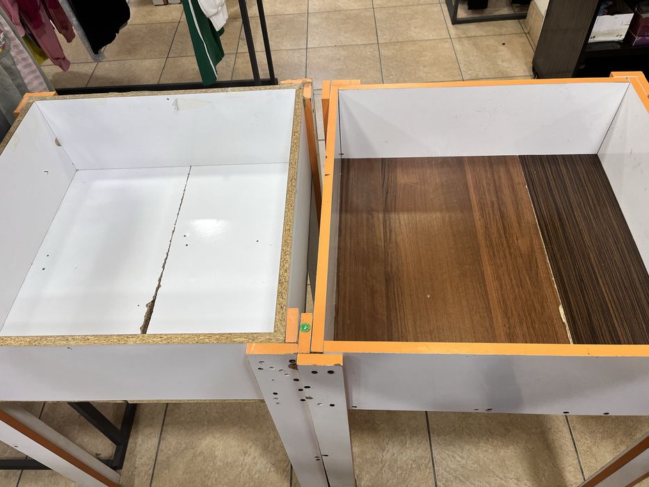 Яшик для одежды