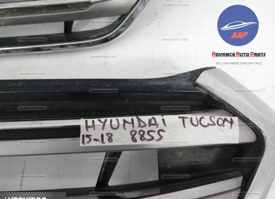 Оригинална централна решетка Хюндай Тусон 3 / Hyundai Tucson 3 Оригина