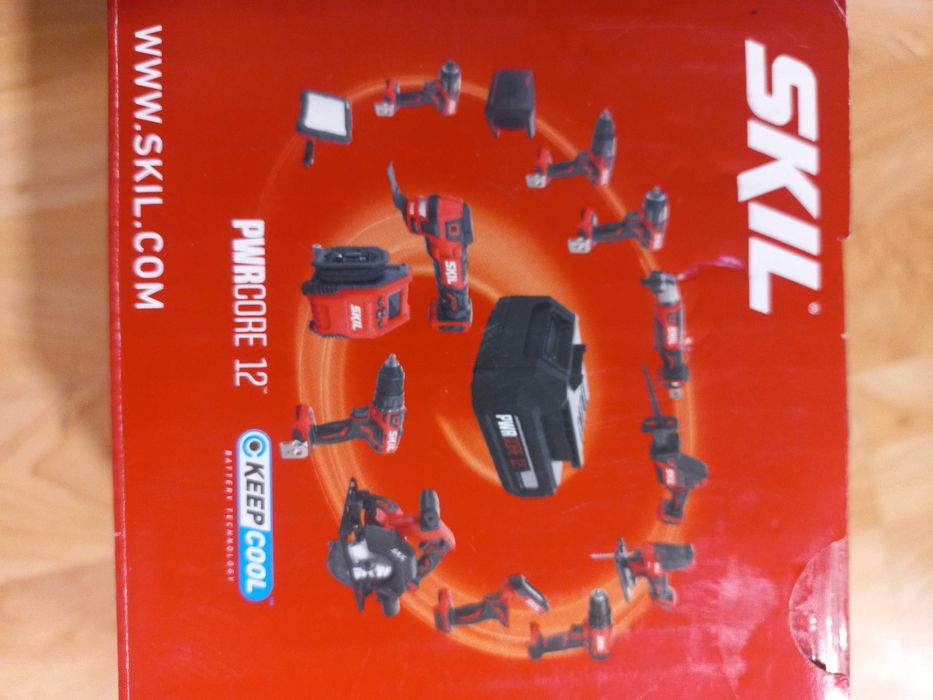 Incarcator si baterie SKIL 12V 2Ah PWRCORE 12