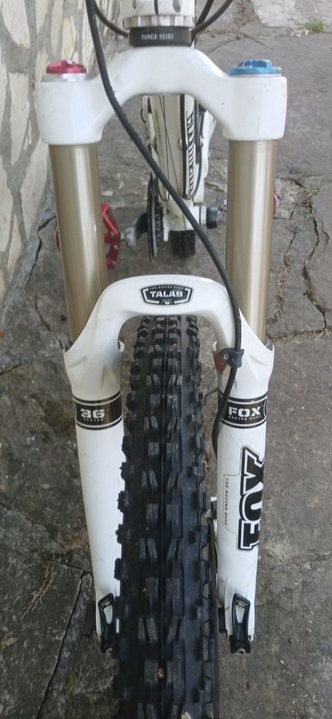 Commencal Meta 6
